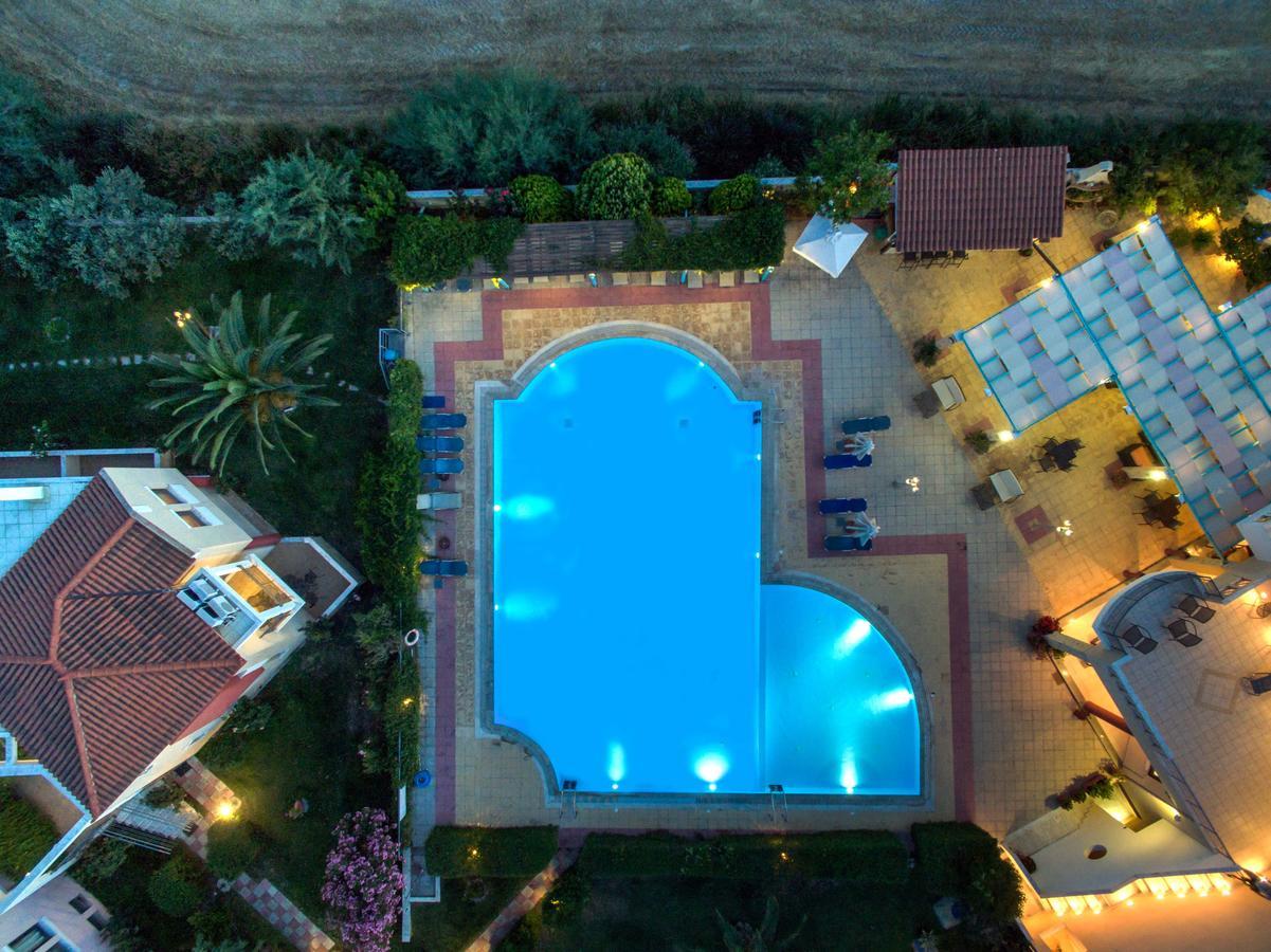 Aeolian Gaea Hotel Скала-Каллонис Экстерьер фото